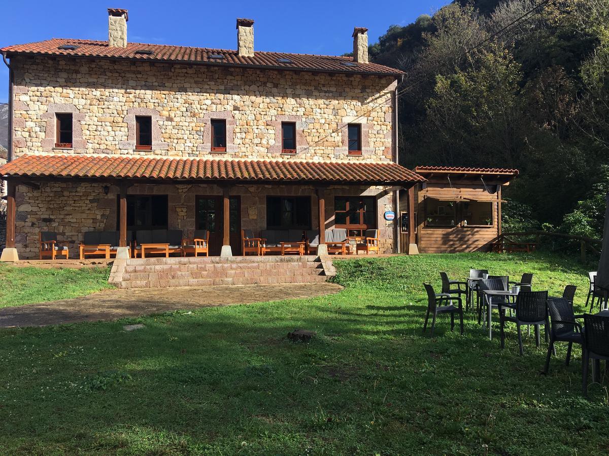 Albergue Cabrales 카레냐 데 카브랄레스 외부 사진